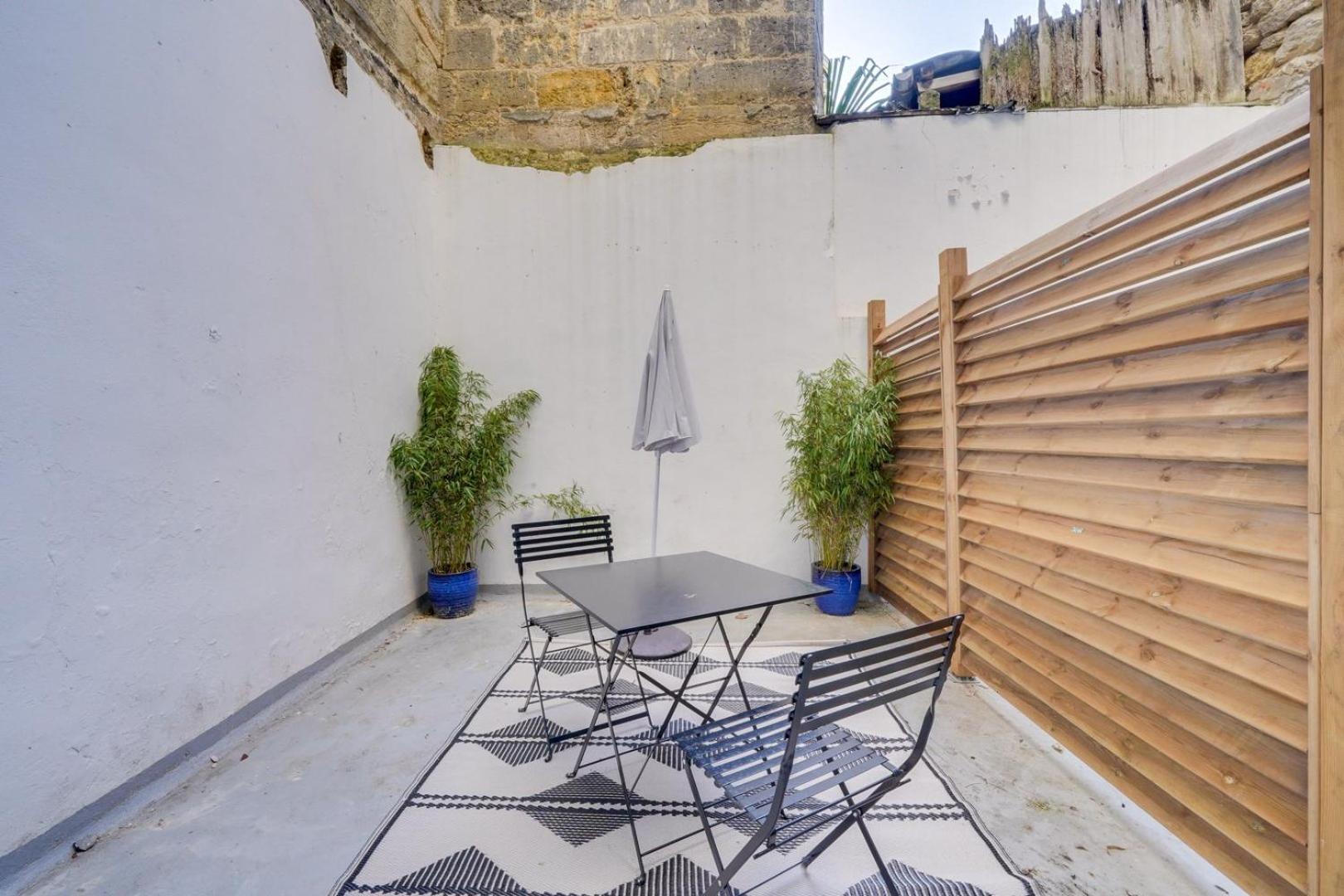 Appartement Lovely Studio In Chartrons With Terrace à Bordeaux Extérieur photo